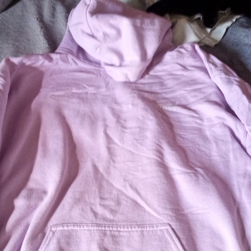 An obey worldwide sweatshirt a size medium